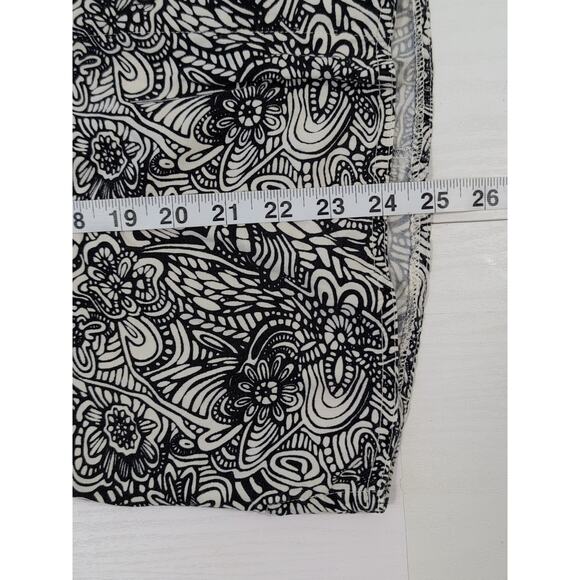 Tianello Womens XS Button Up Sleeveless Top Floral Black White Tencel Blouse - Picture 12 of 13